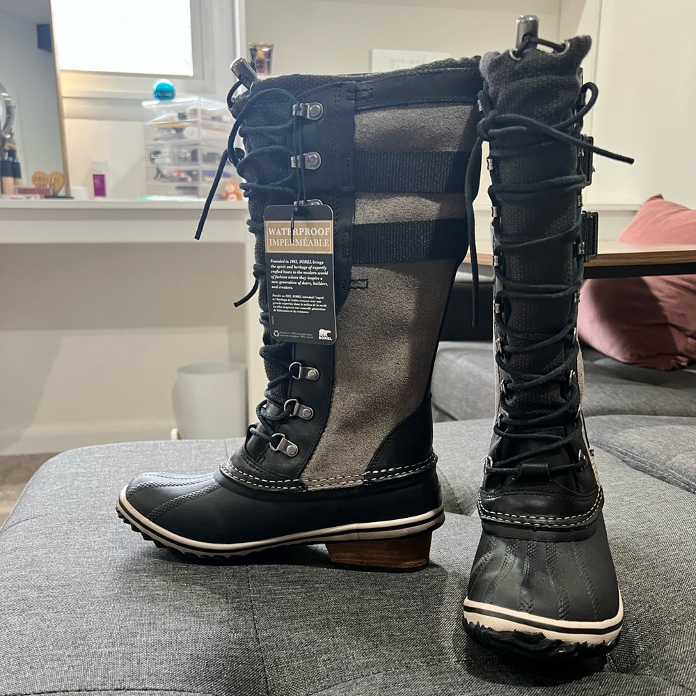 Sorel Conquest Boots